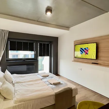 Apex Apartman