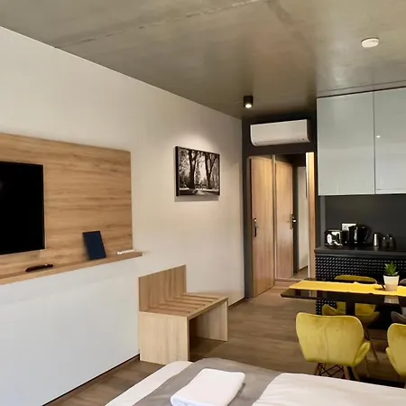 Apex Apartman