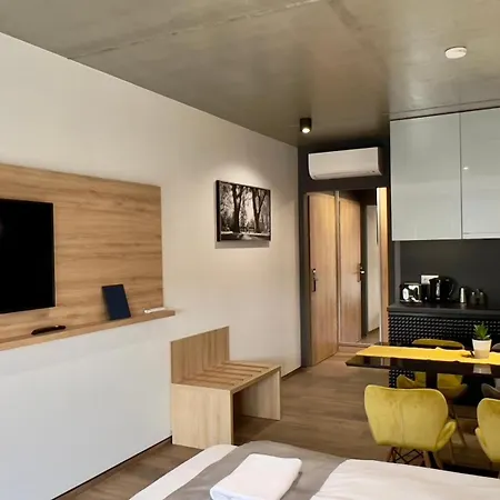 Apex Apartment