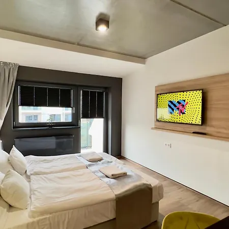 Apex Apartment Sarvar